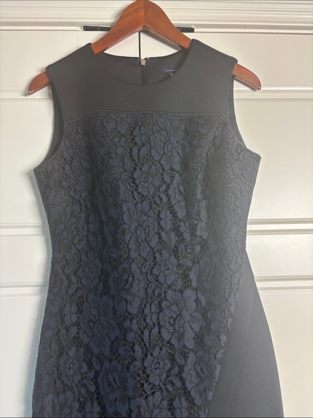 Tommy Hilfiger Lace Asymmetrical Lace Sheath Cocktail Dress - Picture 2 of 7